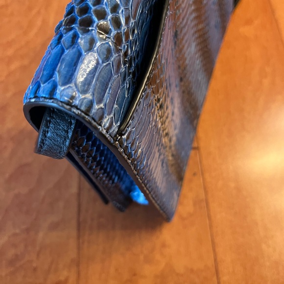 Michael Kors Collection snakeskin handbag - Picture 11 of 16